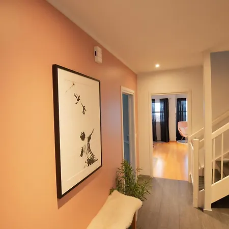 Private Guest Floor With Fjord View & Bath *